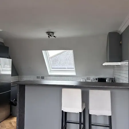 Apartment Stylish Temple Bar Penthouse 3-bed With Balcony *